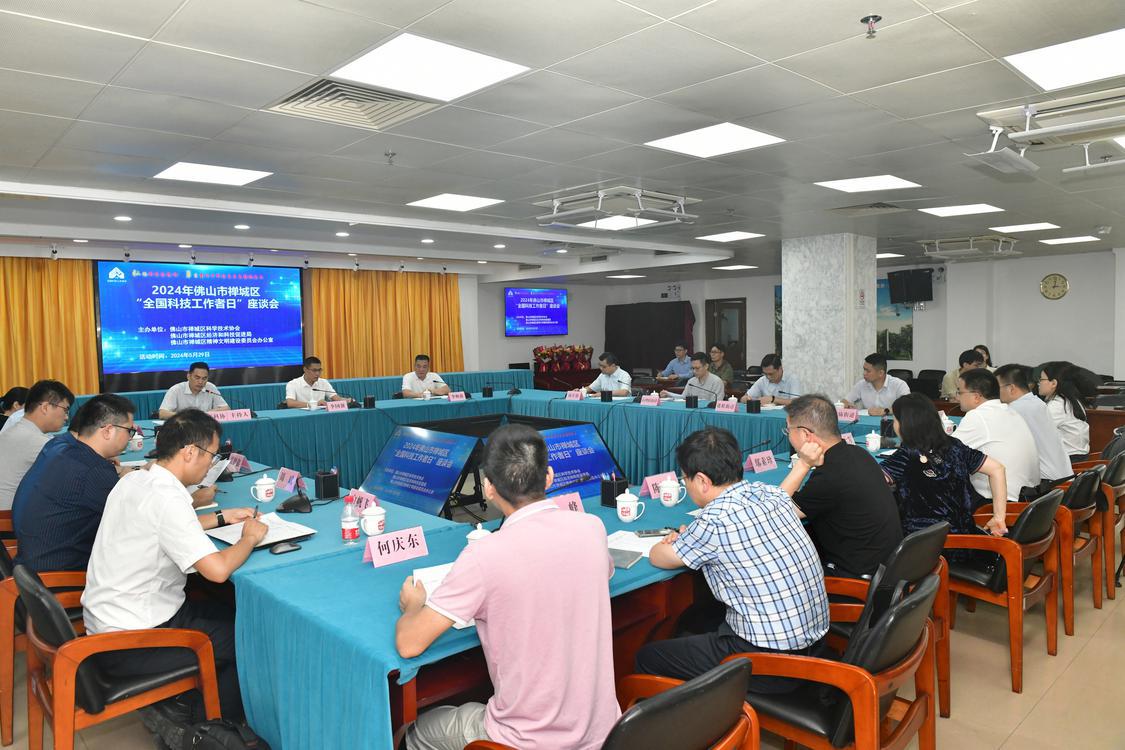 26fe4bf077d3414eb18dfd1b136d3682.jpg 26fe4bf077d3414eb18dfd1b136d3682.jpg